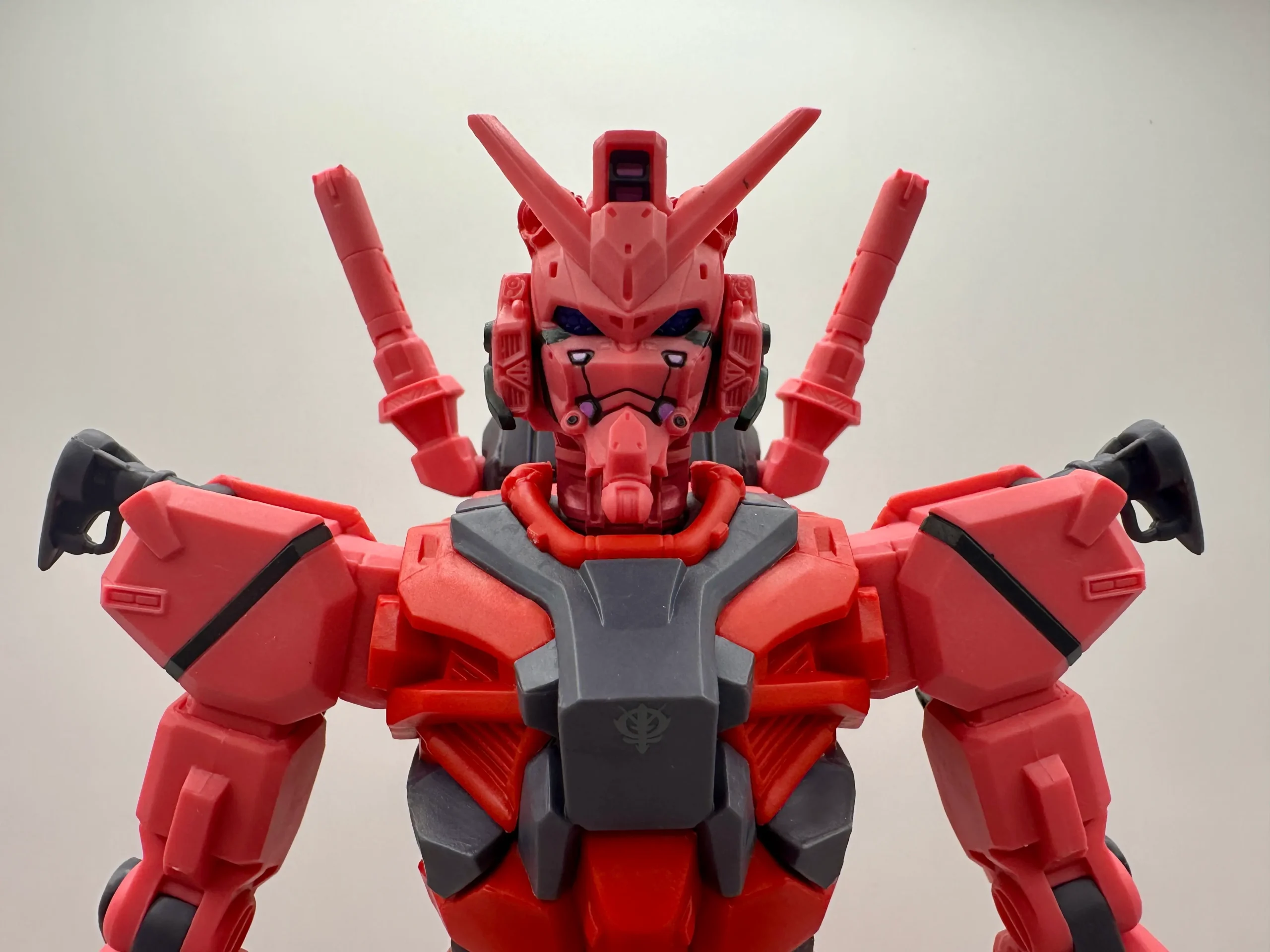 赤いガンダム】限械突破フィギュアレビュー！造形やサイズを解説 