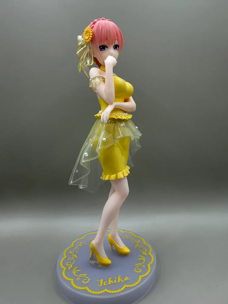 中野一花パステルドレス-3
